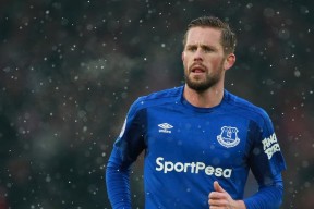 米兰全站APP正式版下载-世俱杯决赛：顶级对决激发球迷热情，世俱杯ds